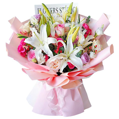 云浮11朵玫瑰百合混搭，与你相处的幸福