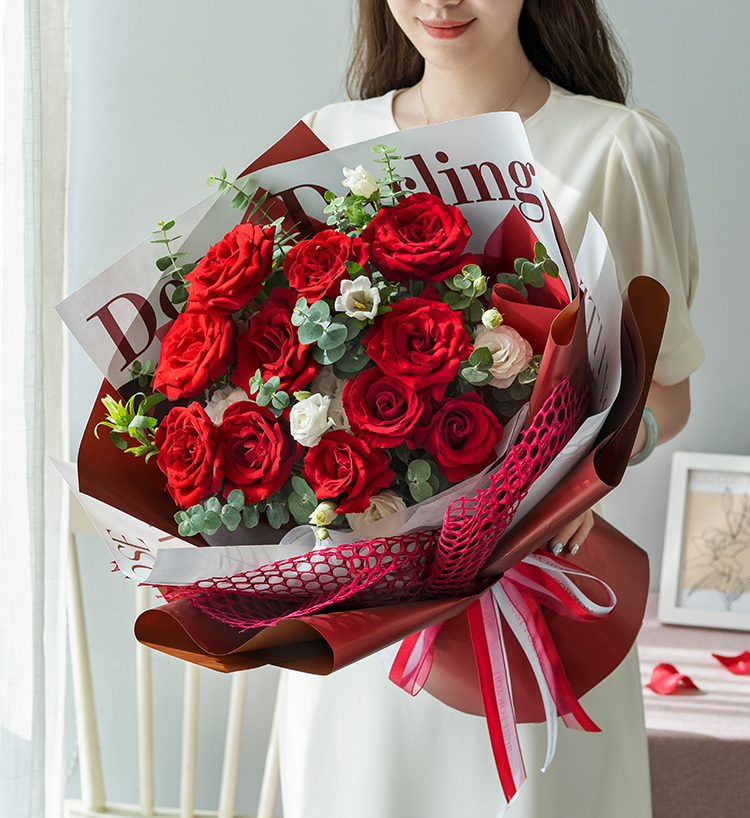 云浮生日要送什么样的玫瑰花,要送多少朵?